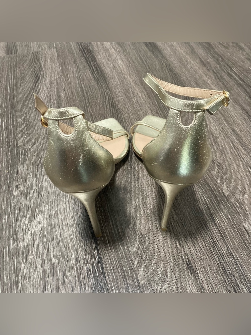 Stuart Weitzman Nudistcurve 100 Liquid Metallic Gold Sandal Heels Size 10 - Picture 5 of 9